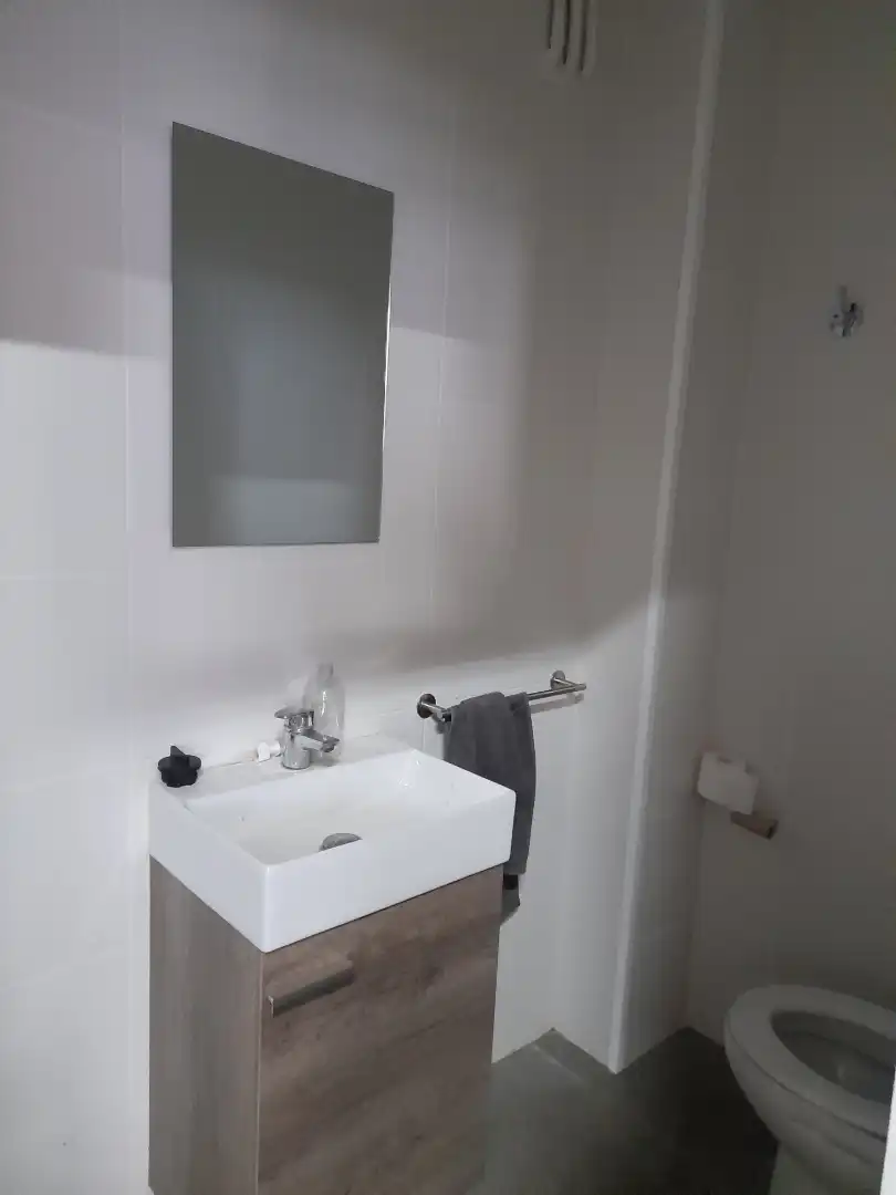 Baño de Nave industrial de alquiler en L'Hospitalet de Llobregat con Calefacción