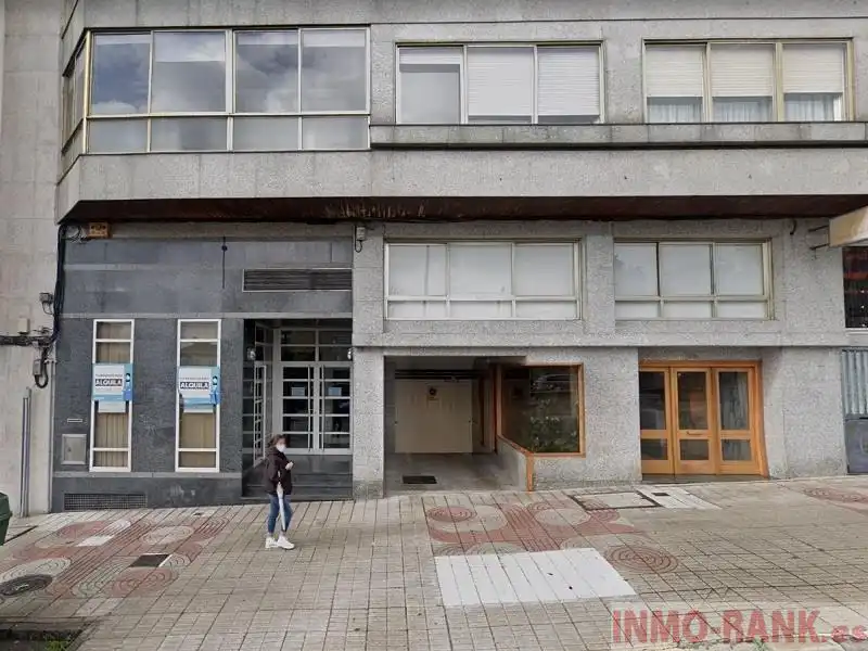 Local comercial de lloguer a Centro Urbano, imagen 2