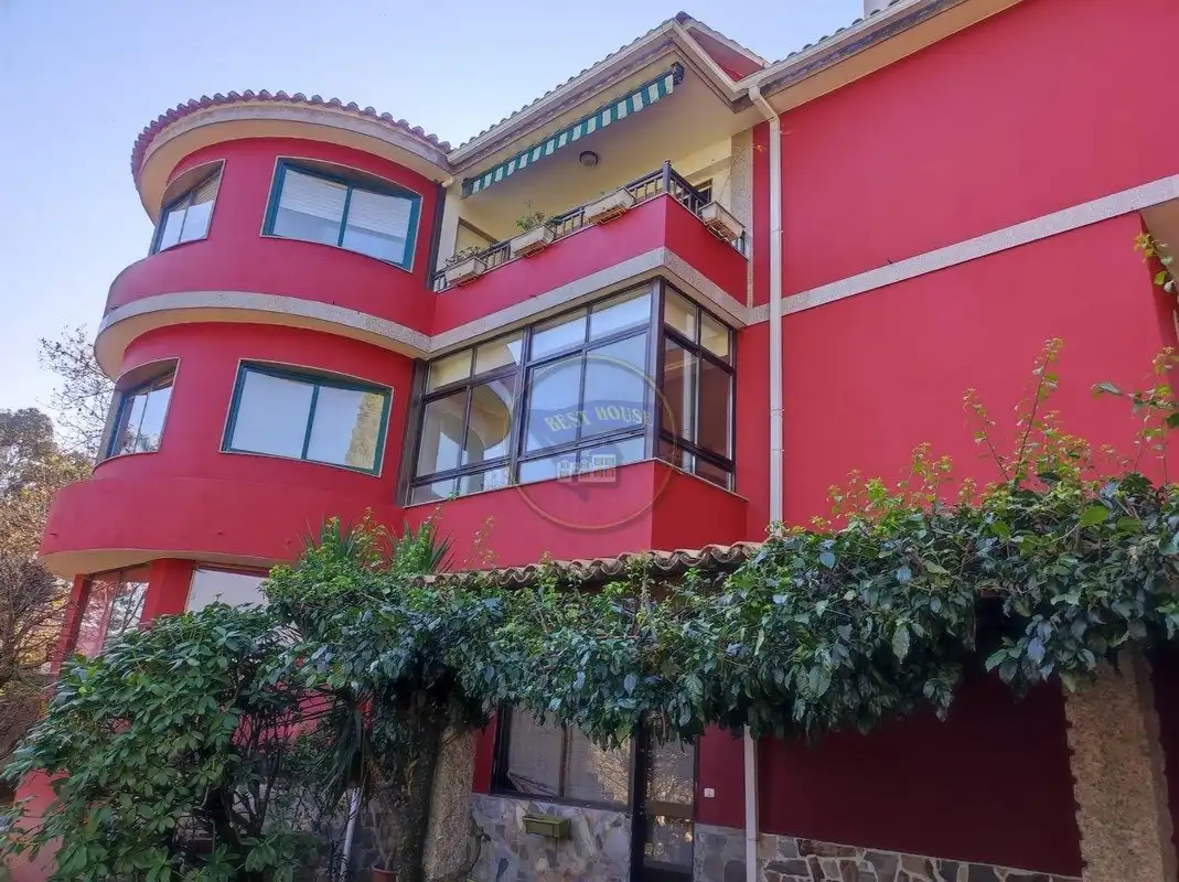 Casa o chalet en venta en Valadares - Beade