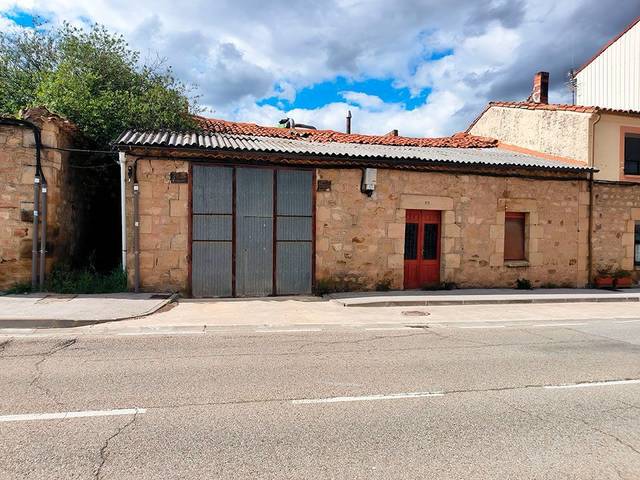 Nave industrial en Venta en Campamento en Quintanar de la Sierra