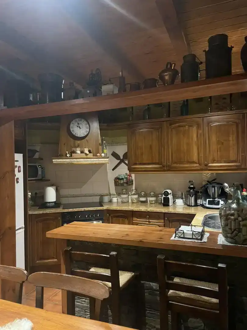 Cuina de Casa adosada en venda en Prats i Sansor amb Jardí privat, Parquet i Traster