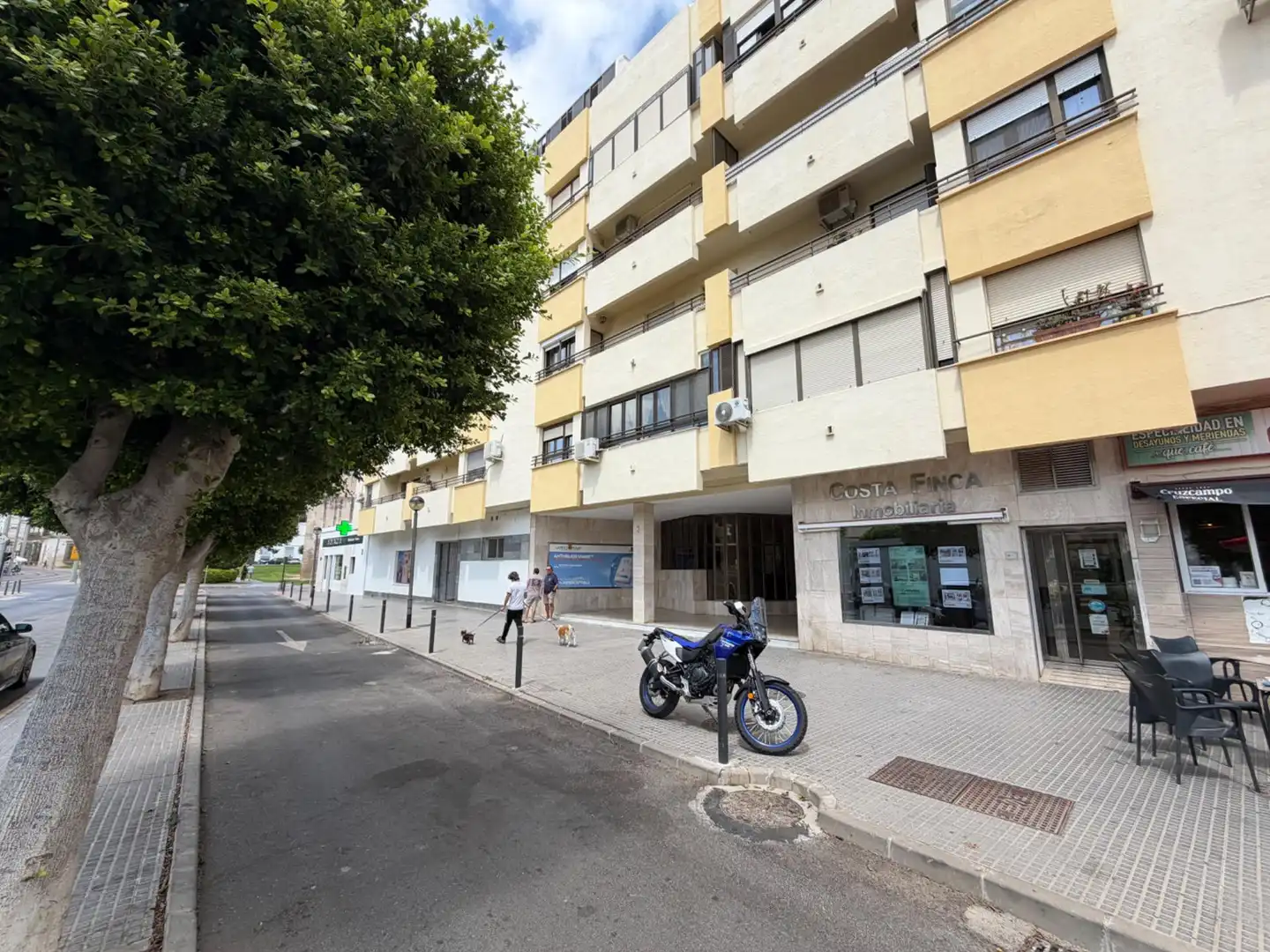 Vista exterior de Pis en venda en San Fernando amb Aire condicionat i Balcó