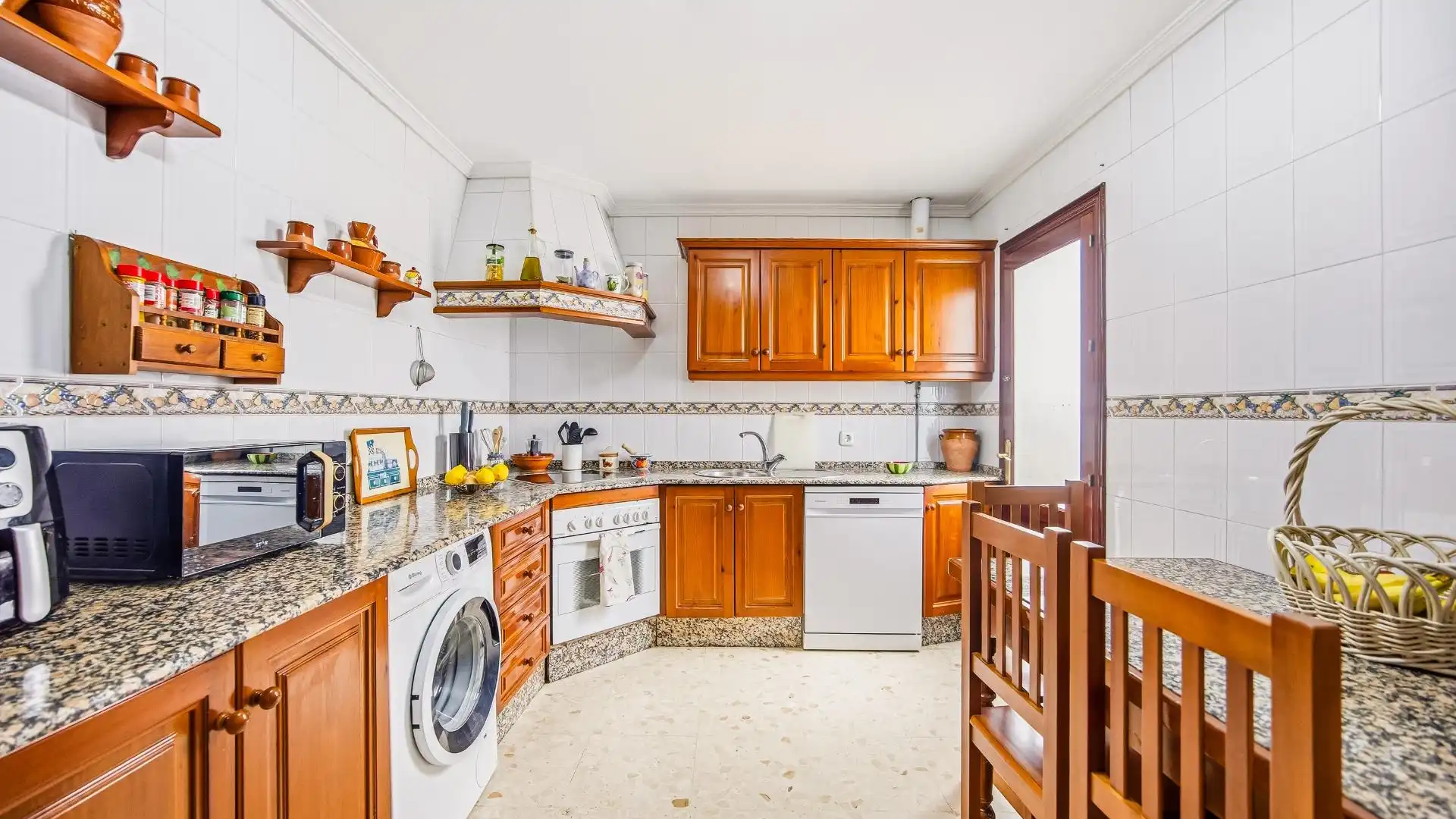 Kitchen of Flat for sale in Chiclana de la Frontera