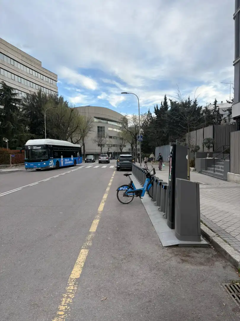 Vista exterior de Pis en venda en Madrid amb Aire condicionat, Calefacció i Parquet