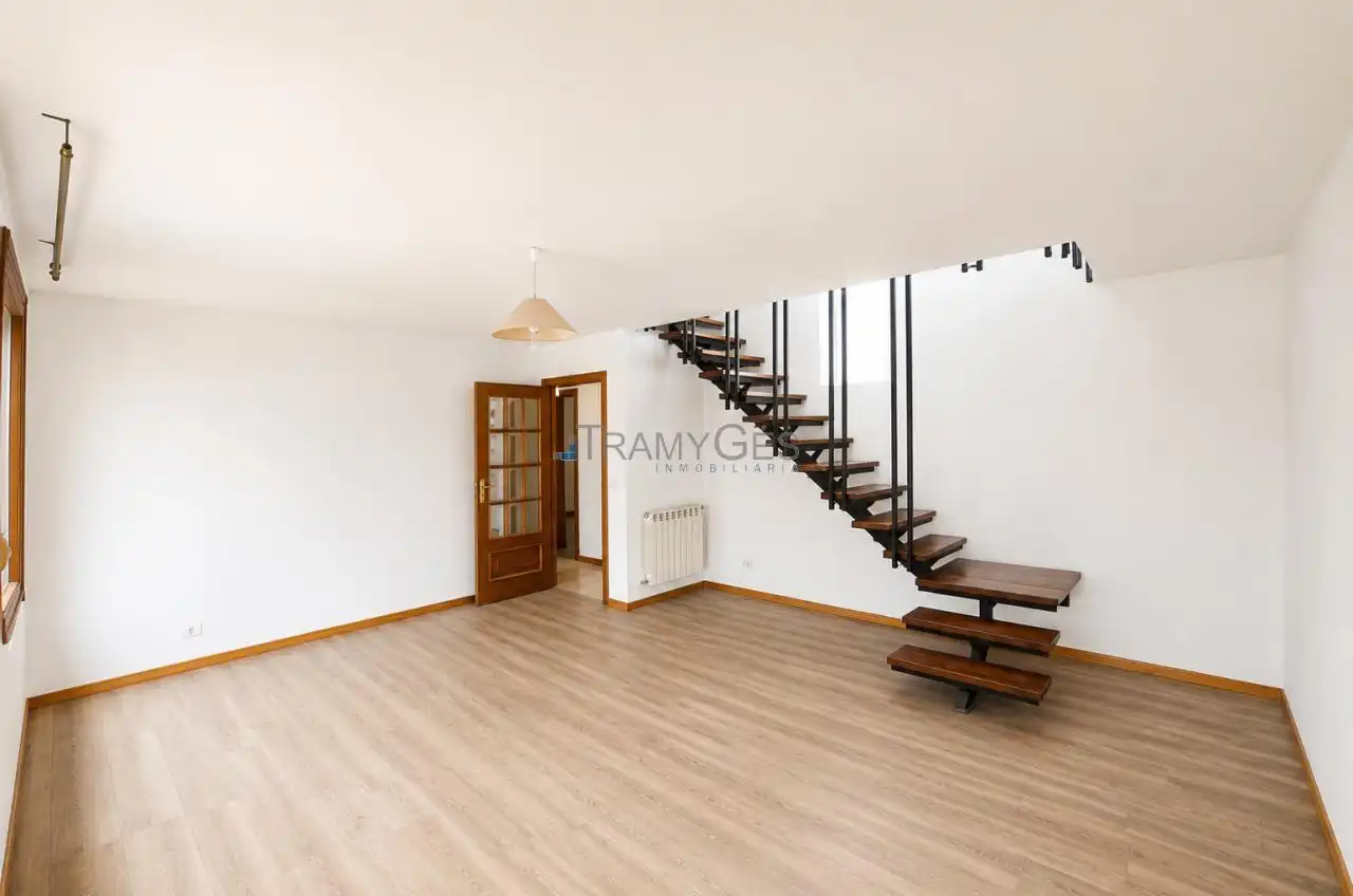 Detached homes for sale in Tui  with Heating, Private garden and Terrace