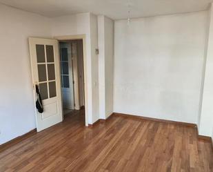 Bedroom of Flat for sale in  Toledo Capital  with Parquet flooring