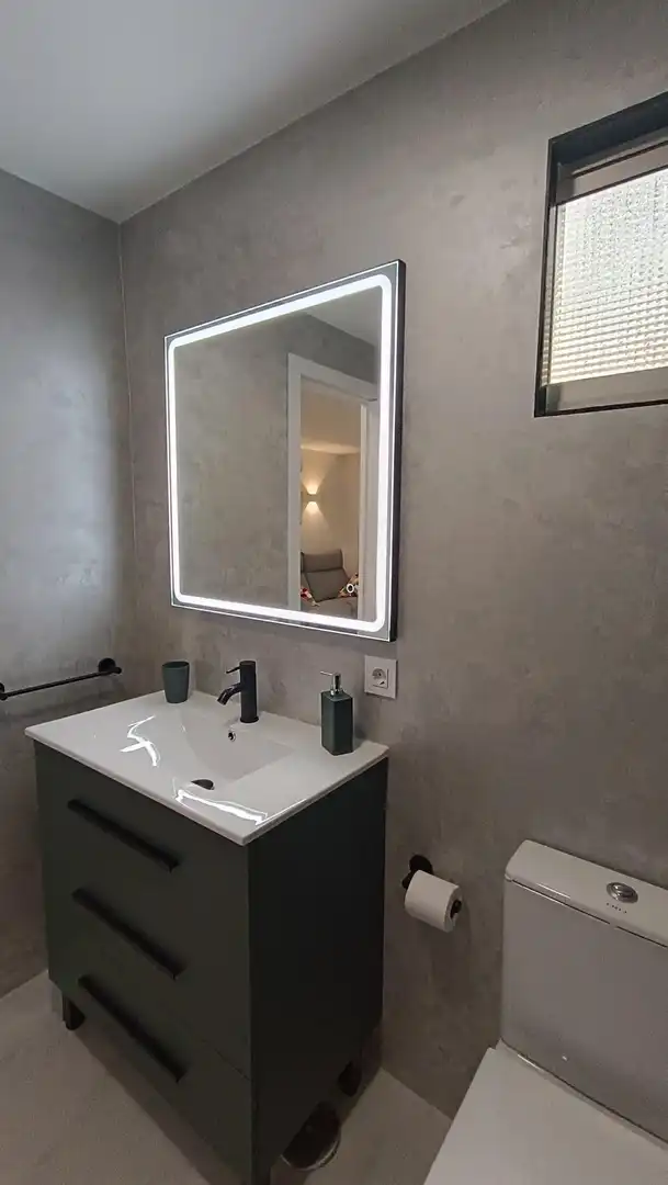 Bany de Apartament en venda en San Bartolomé de Tirajana amb Aire condicionat, Terrassa i Moblat