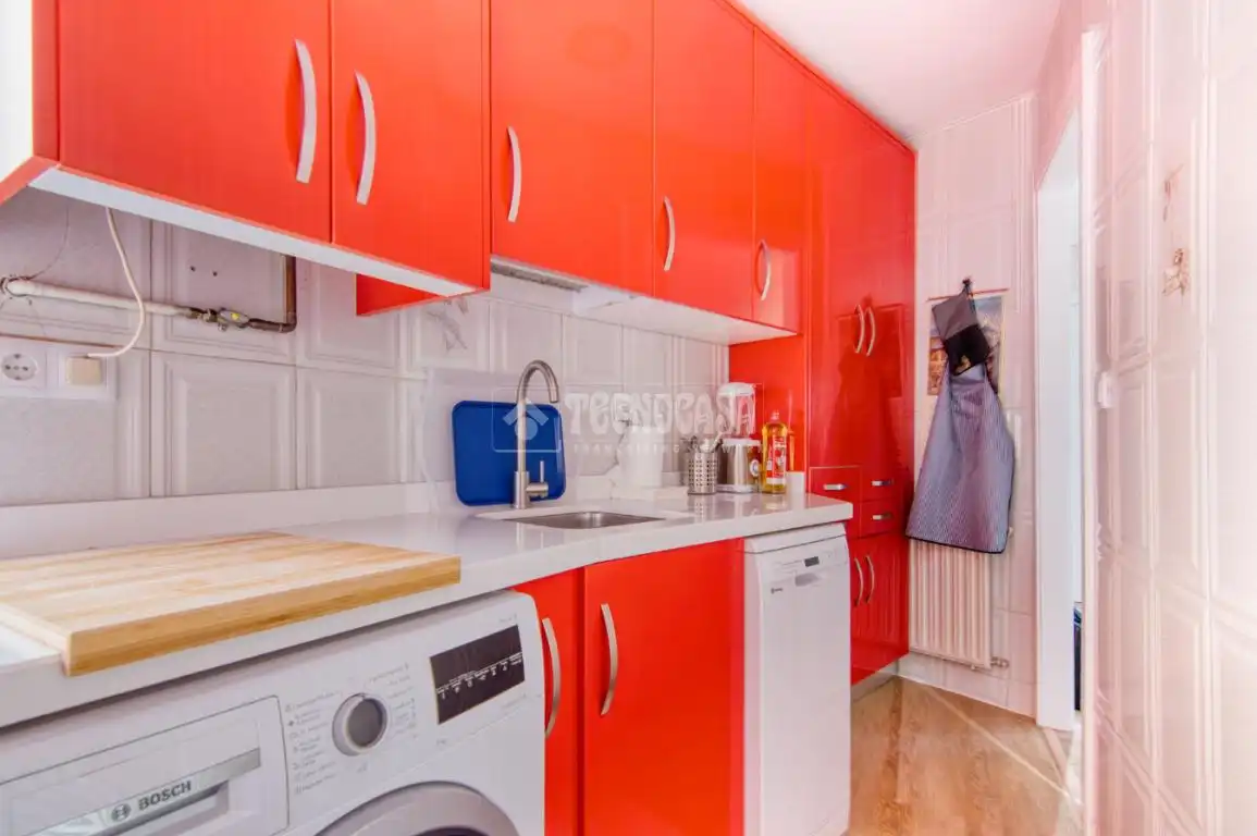 Kitchen of Flat for sale in Salamanca  with Heating and Balcony