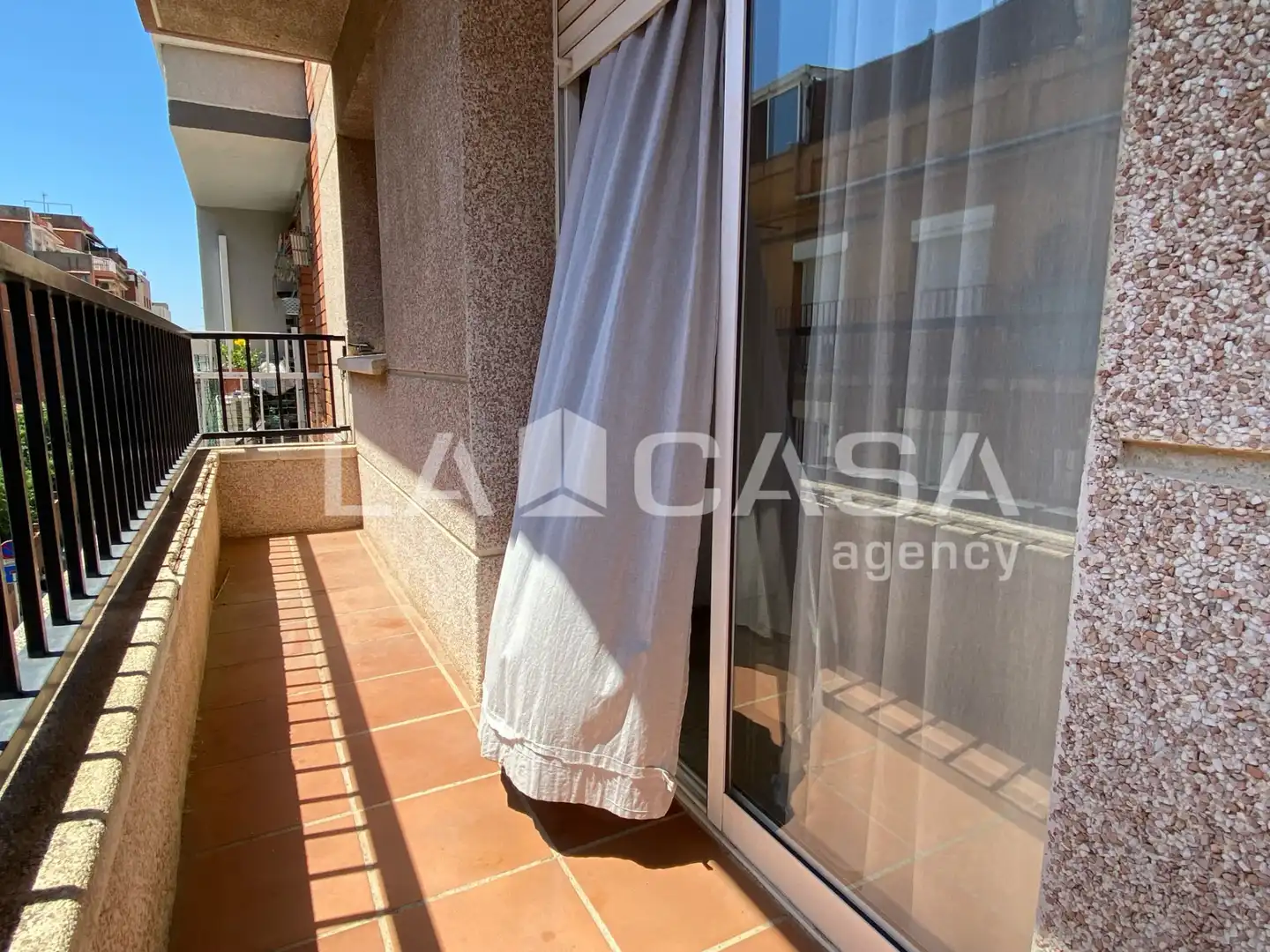 Balcony of Houses for sale in Badalona  with Terrace, Furnished and Oven