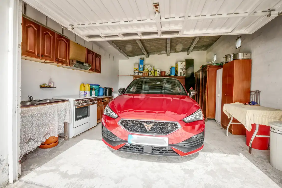 Parking de Casa o chalet en venta en A Laracha   con Calefacción, Jardín privado y Trastero