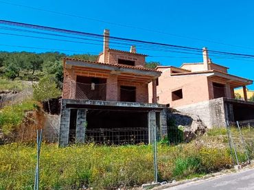 Casa en venda a Avinguda Jardines 32