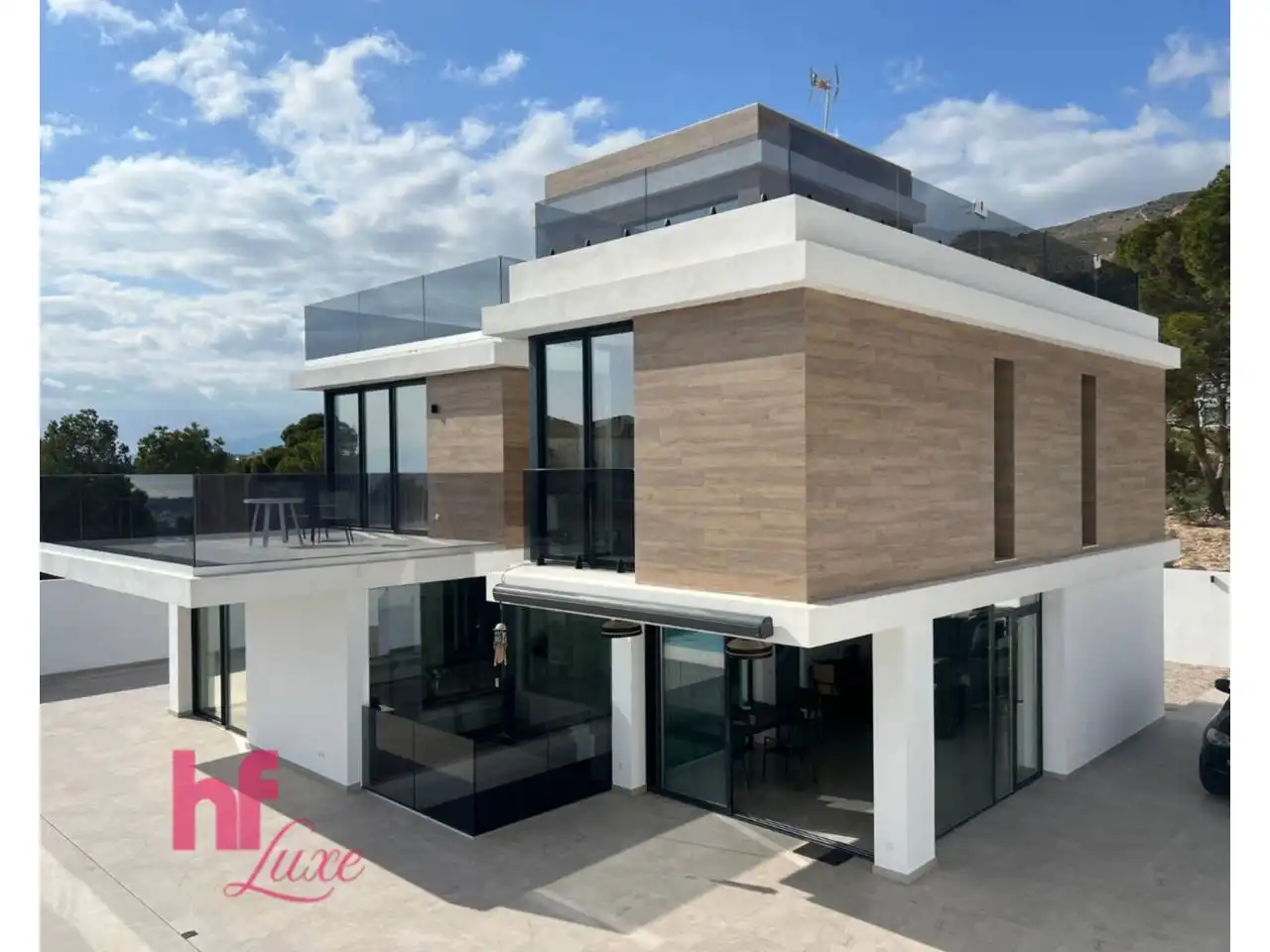 Detached house with pool for sale in Calle Londres, imagen 8