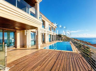 Villa mit Pool zum Verkauf in Rincón de Loix