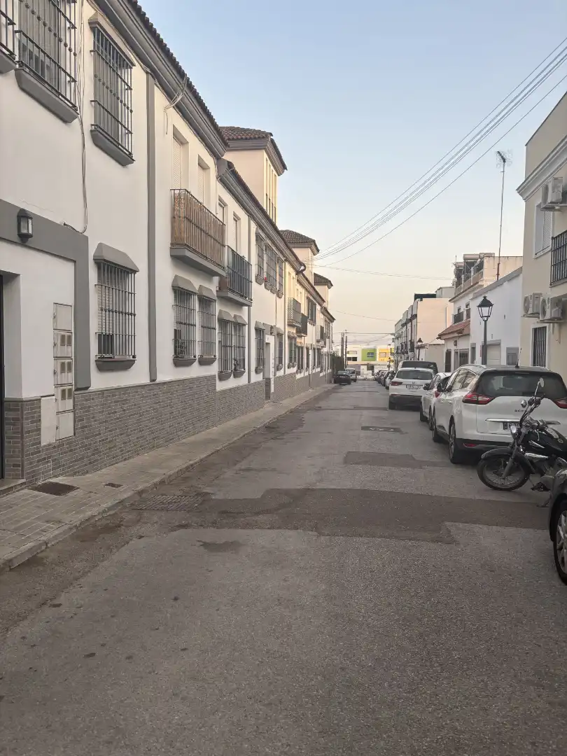 Gewerbefläche zum Verkauf in Calle Conde de Santa Bárbara 13, imagen 3
