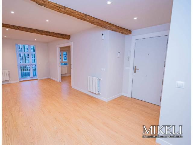 Piso en Alquiler en Calle Vargas en Numancia - San Fernando