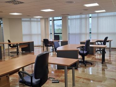 Oficina de lloguer a Torrellano