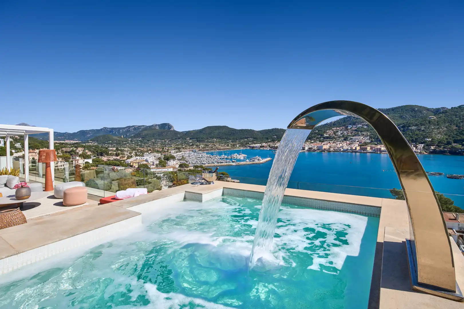 Piscina de Casa o xalet en venda en Andratx amb Aire condicionat, Calefacció i Jardí privat