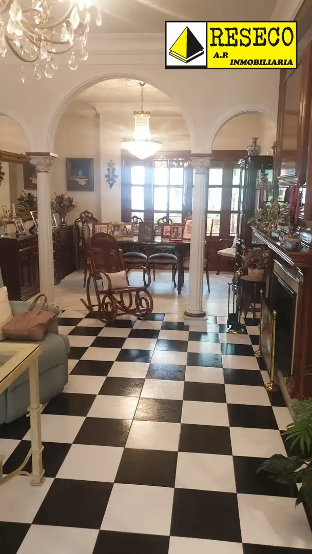 Haus zum Verkauf in Parque de la Constitución 5a