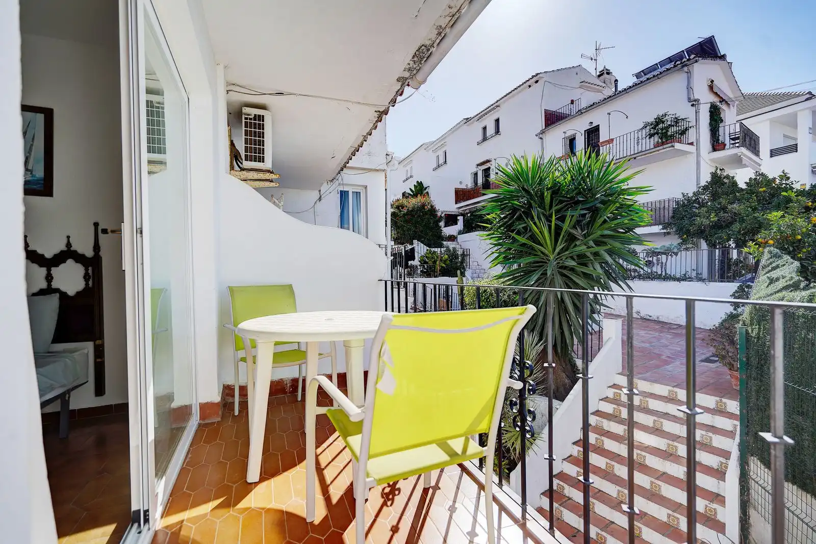 Vista exterior de Casa adosada en venta en Marbella con Aire acondicionado, Terraza y Amueblado