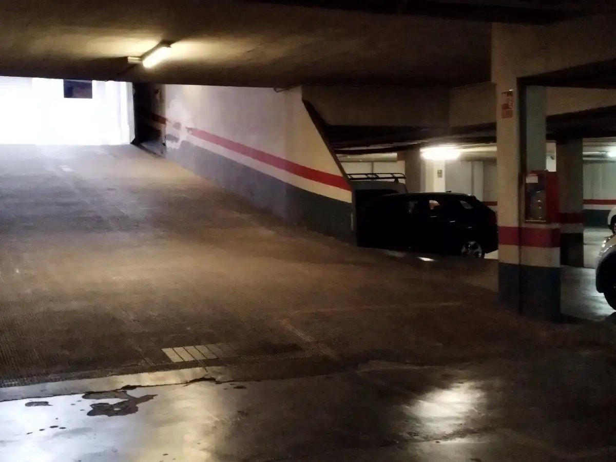 Parking for sale in FRANCISCO TARREGA 55, imagen 3