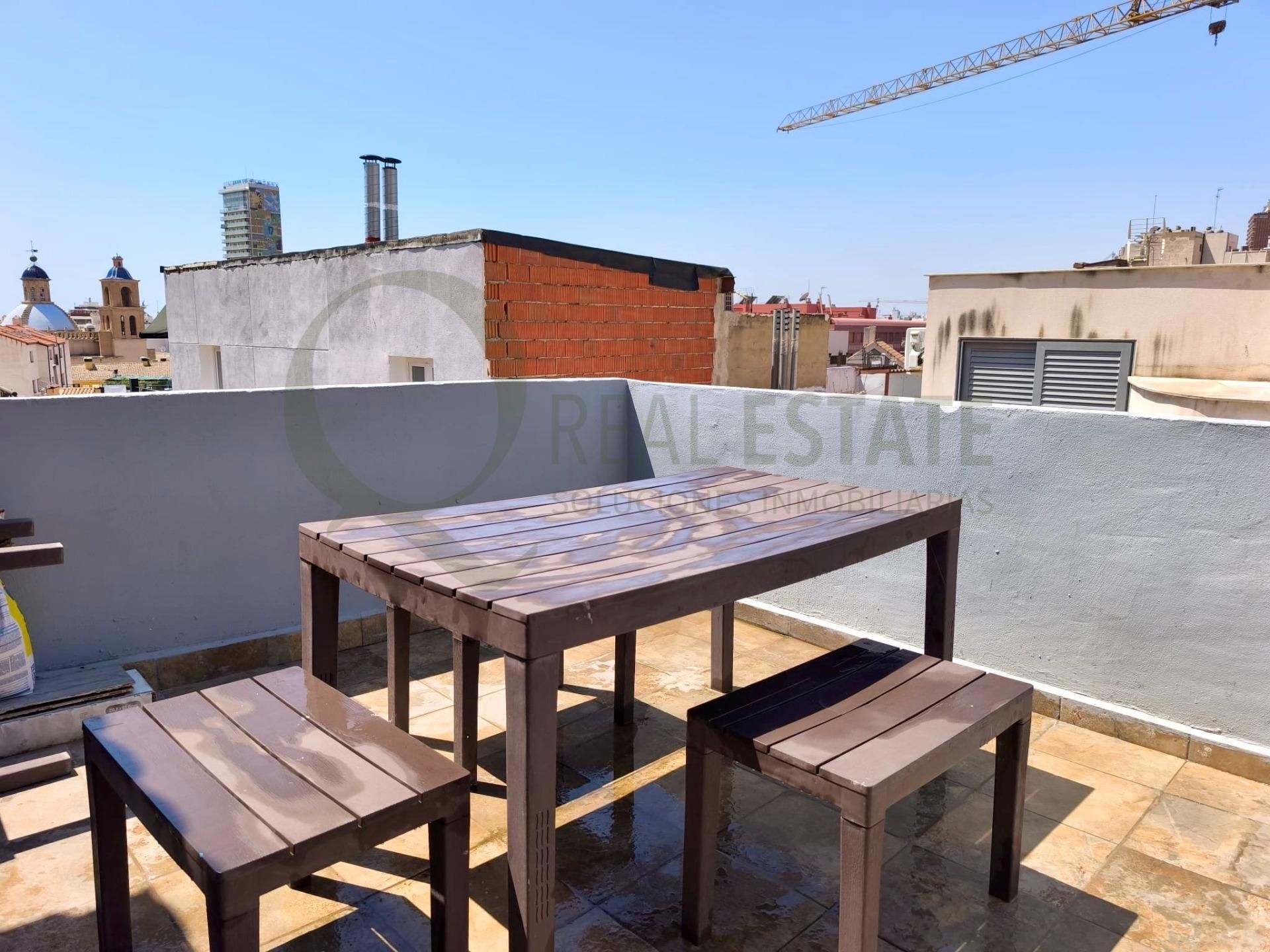 Àtic en venda a Casco Antiguo - Sta. Cruz - Ayuntamiento