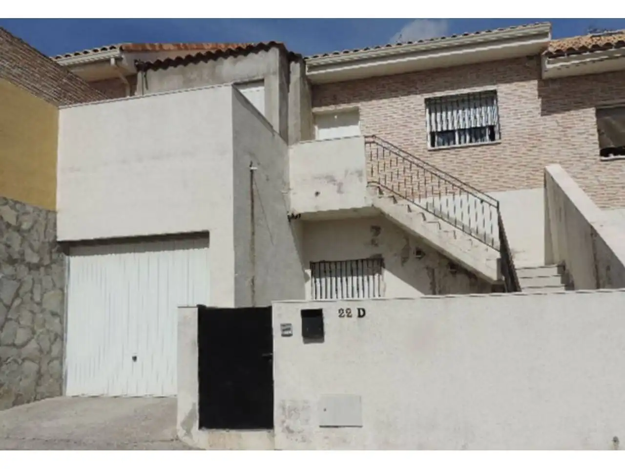 Vista exterior de Casa adosada en venta en Yeles