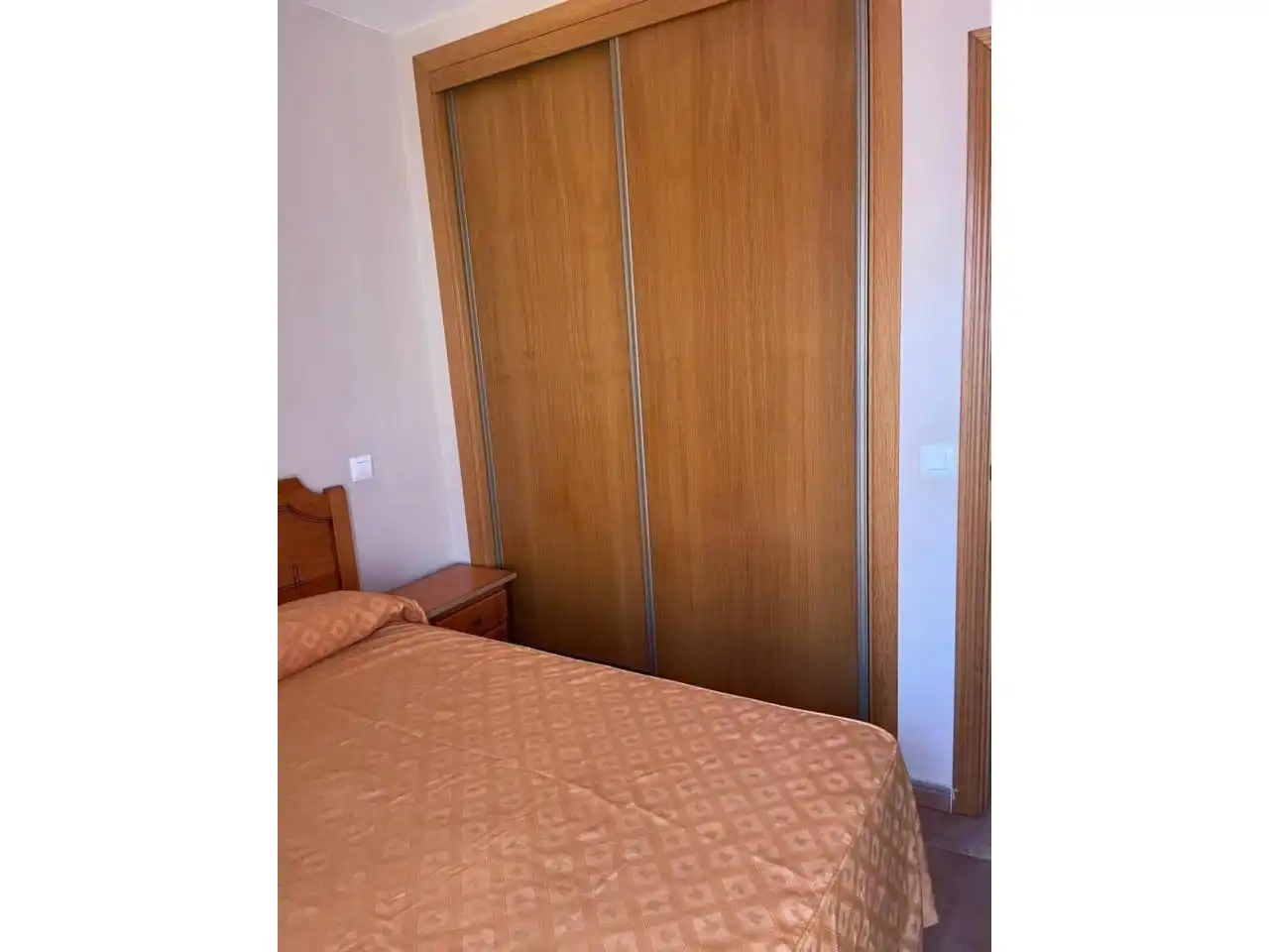 Dormitori de Edifici en venda en Sacedón