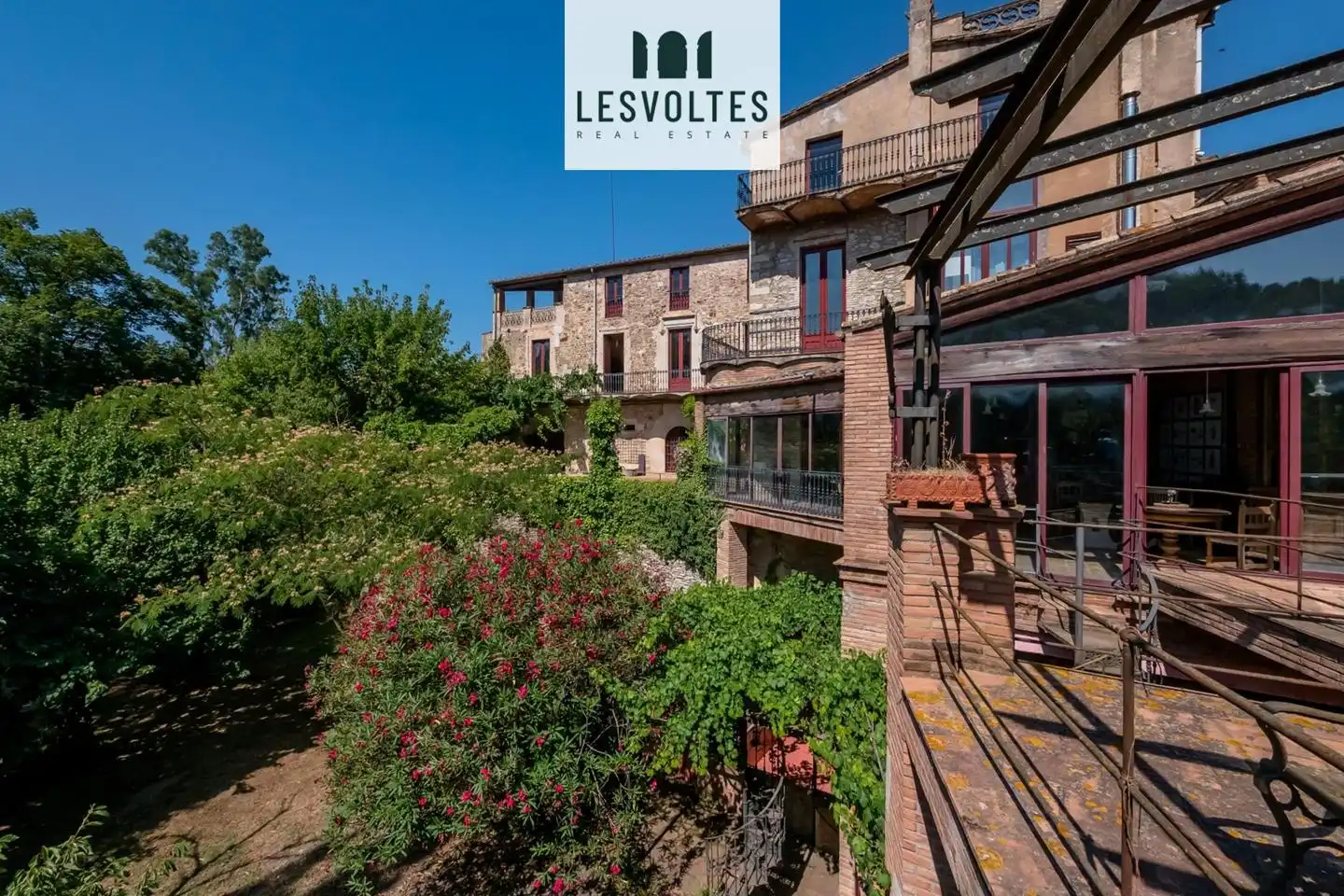 Vista exterior de Casa o chalet en venta en Sant Martí Vell con Aire acondicionado, Calefacción y Jardín privado
