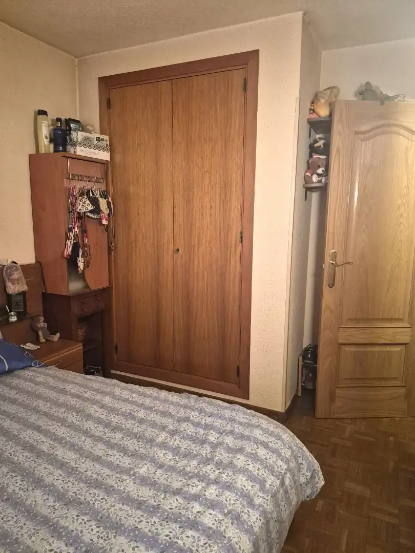 Habitación de Piso en venta en San Fernando de Henares con Aire acondicionado, Calefacción y Parquet