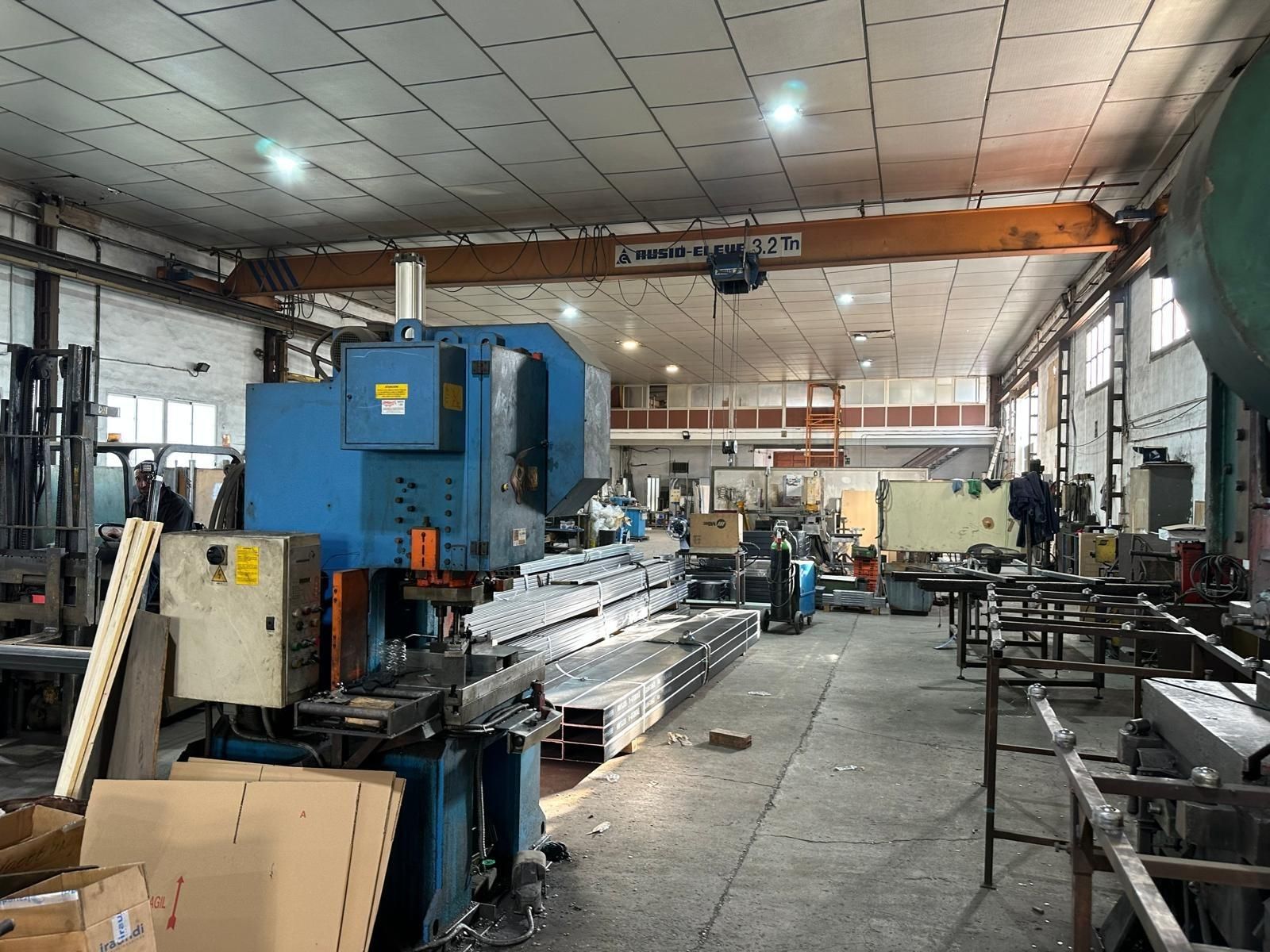 Nau industrial en venda en La Pobla de Farnals