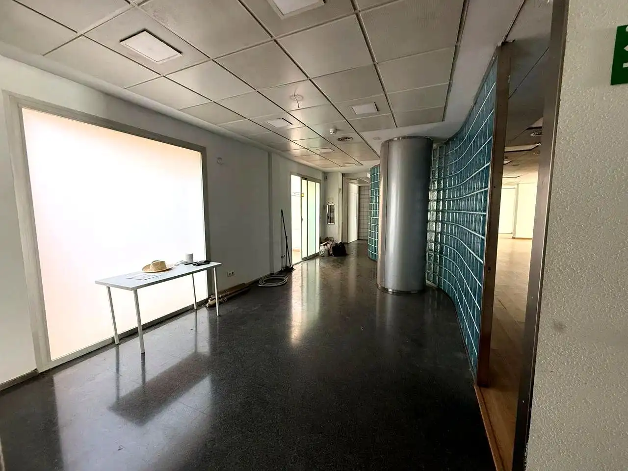 Local comercial de lloguer a calle de l'Estació, imagen 3
