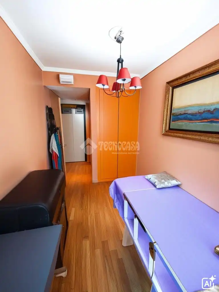 Bedroom of Flat for sale in Parla  with Air Conditioner, Heating and Parquet flooring