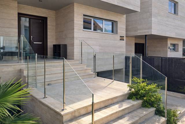 Casa adosada en Venta en Calle Flamenco, 20 en Montecillo