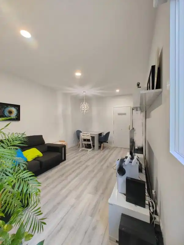 Sala de estar de Piso en venta en  Madrid Capital con Aire acondicionado, Calefacción y Amueblado