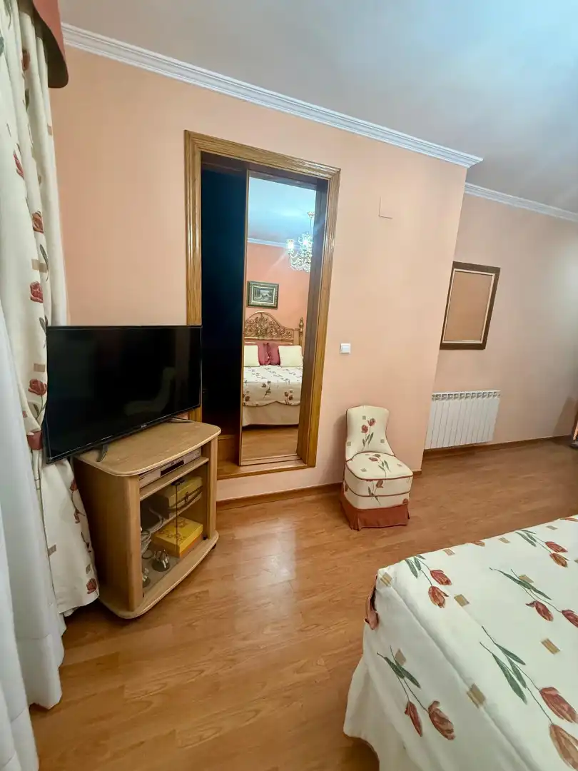 Habitación de Casa adosada en venta en Sedaví con Amueblado