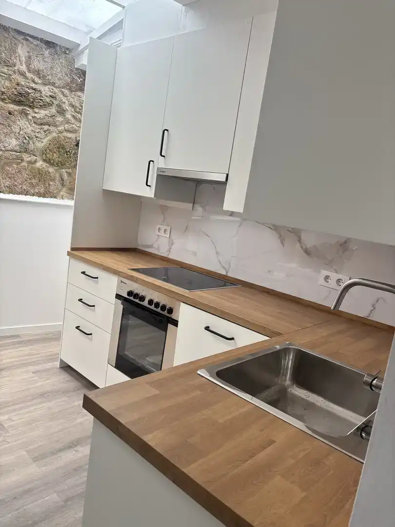 Küche von Wohnung zur Miete in Vigo 