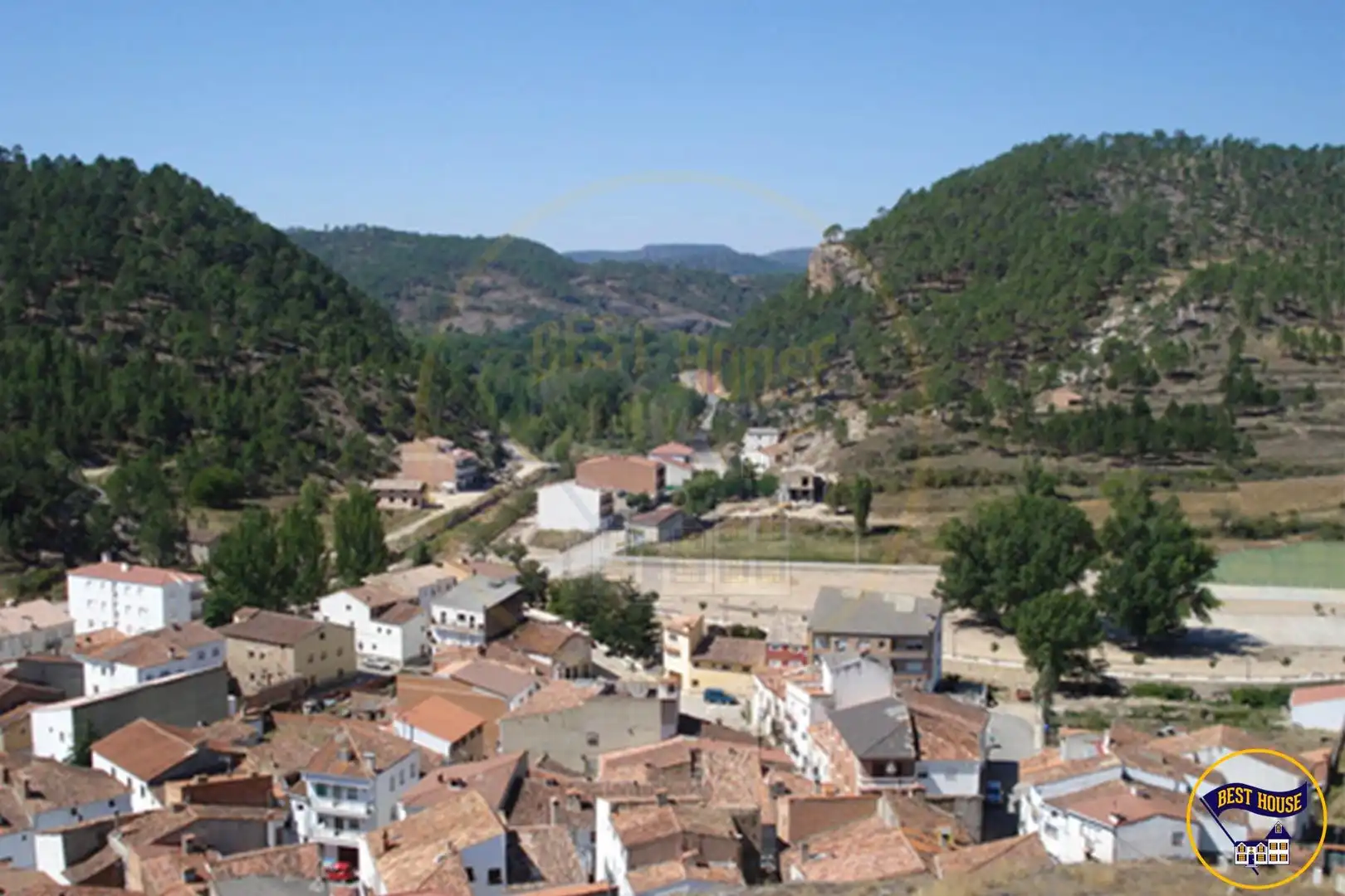 Vista exterior de Casa o chalet en venta en Boniches con Balcón