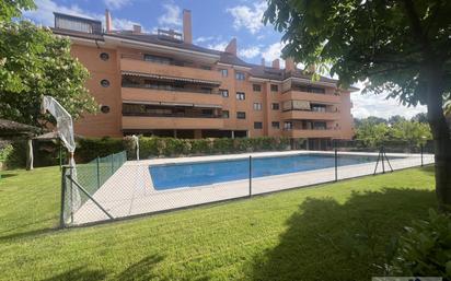 Exterior view of Flat for sale in Boadilla del Monte  with Air Conditioner, Heating and Terrace