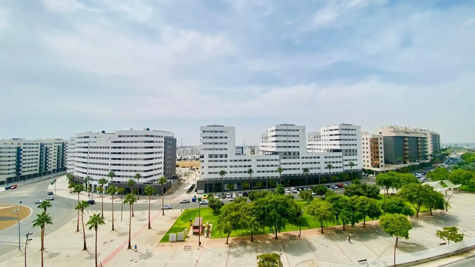 Appartamento con piscina in affitto a Avenida Manuel Clavero Arévalo, imagen 12