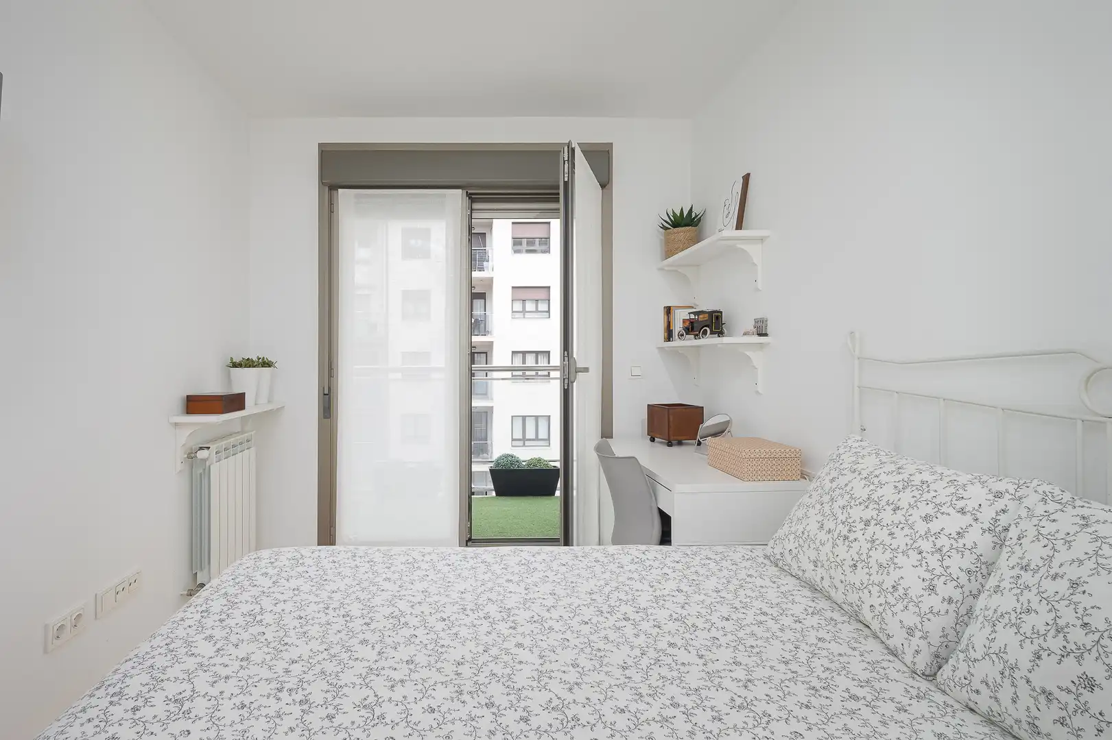 Schlafzimmer von Wohnung zum Verkauf in Donostia - San Sebastián  mit Heizung, Terrasse und Ofen