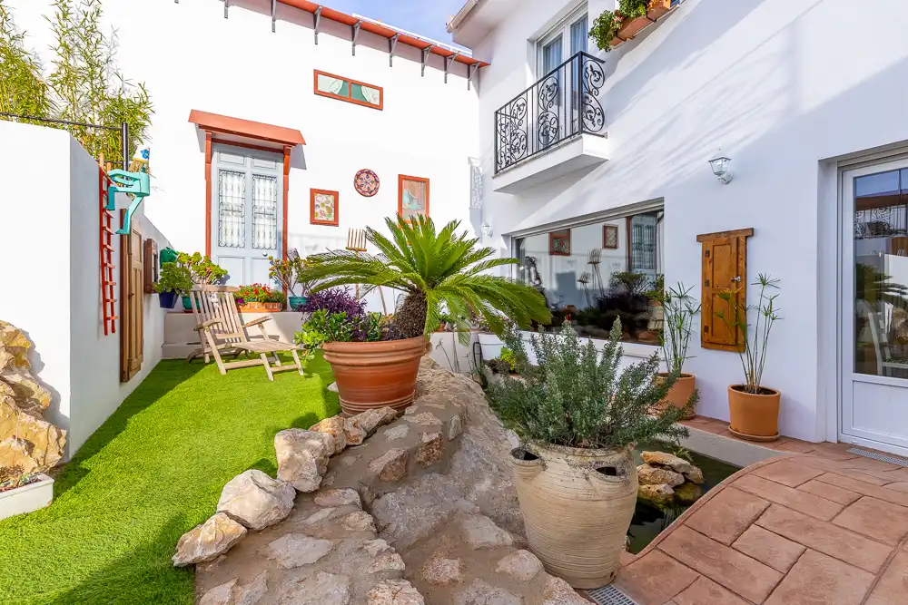 Garden of Country homes for sale in Alfarnatejo  with Air Conditioner, Heating and Private garden