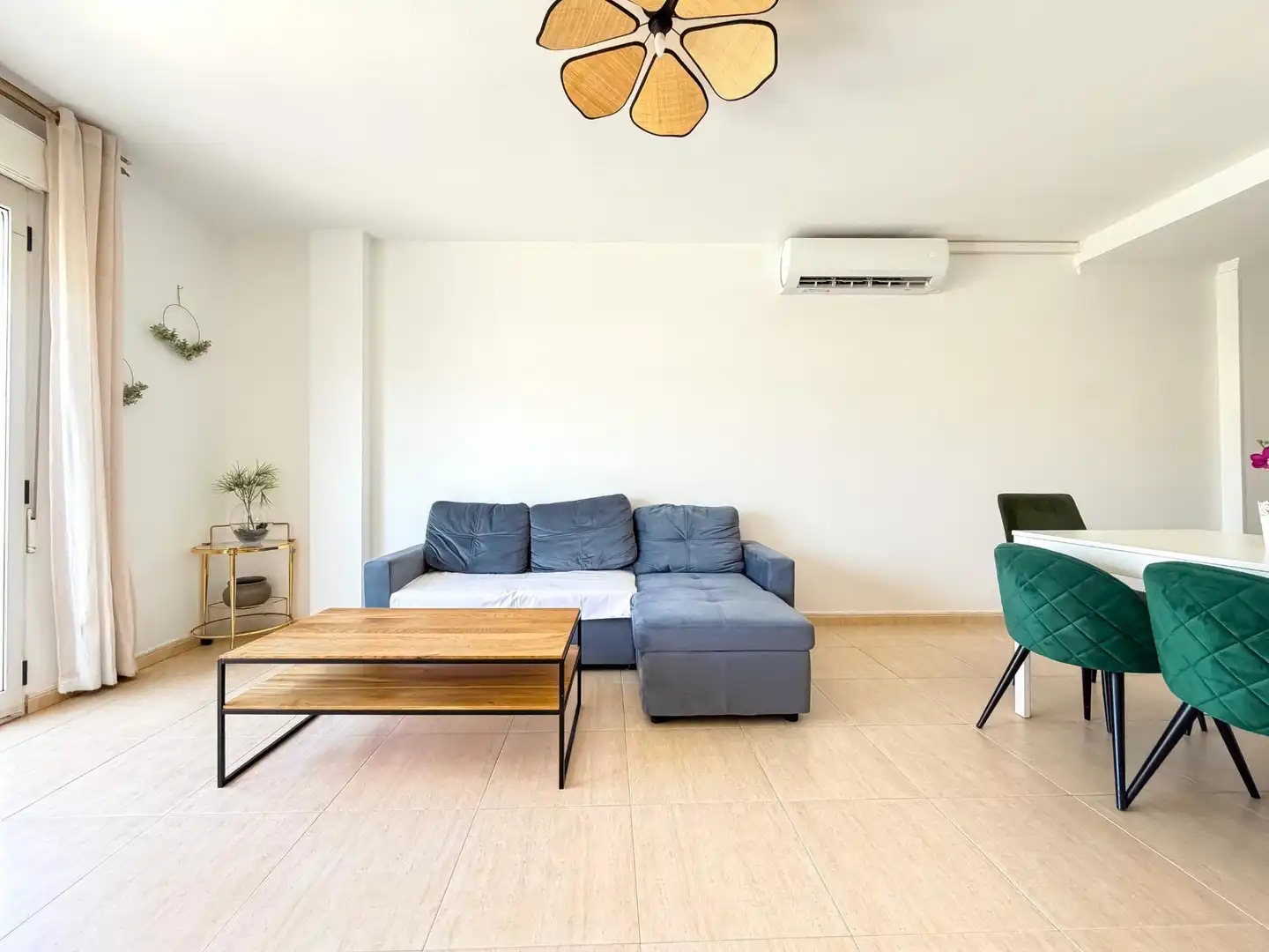 Sala d'estar de Àtic en venda en Gandia amb Aire condicionat, Calefacció i Terrassa