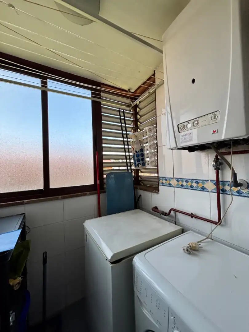 Küche von Wohnung zum Verkauf in Majadahonda mit Klimaanlage, Heizung und Privatgarten