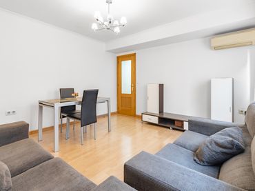 Wohnung mit Balkon zum Verkauf in Carrer de l’Arquebisbe Olaechea