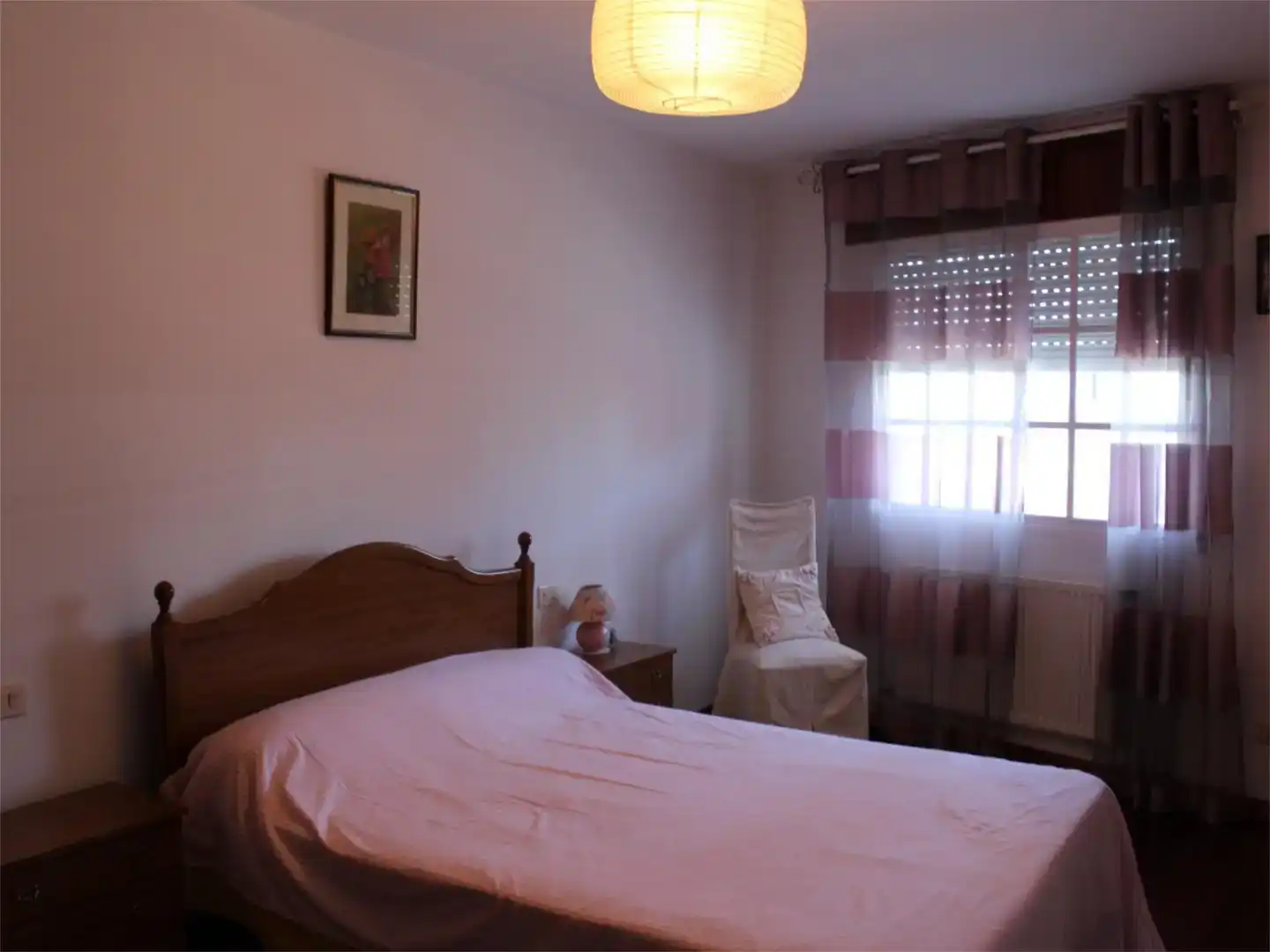 Habitación de Piso en venta en Becerreá con Parquet, Trastero y Amueblado