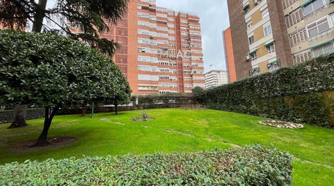 Foto 2 de Pis en venda a Sangenjo, La Paz, Madrid Capital