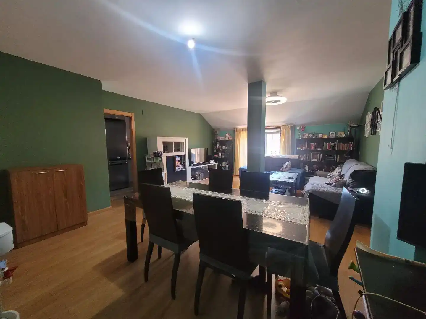 Wohnzimmer von Wohnung zum Verkauf in Yeles mit Klimaanlage und Balkon