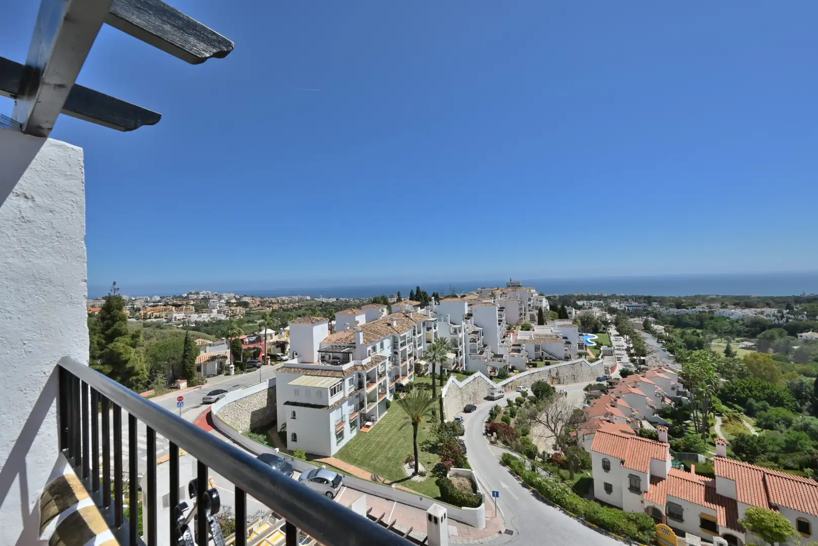 Apartament amb piscina en venda a Calahonda, imagen 21