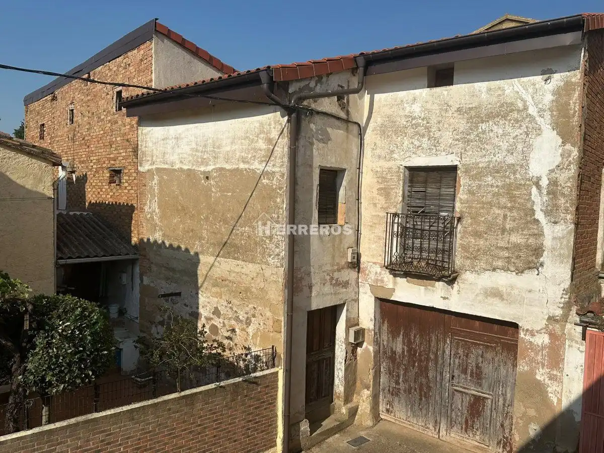 Exterior view of Houses for sale in Hervías