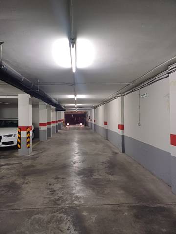 Garaje en Alquiler en Avenida de Juan Pablo II, 3 en La Cruz